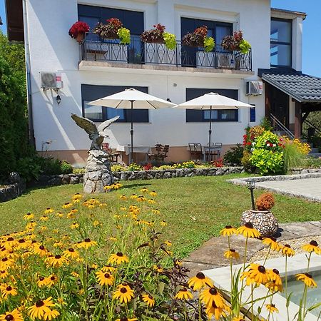 Guesthouse Vila Slunj Luaran gambar